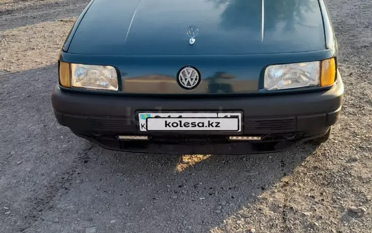 Volkswagen Passat 1990 года за 900 000 тг. в Туркестан