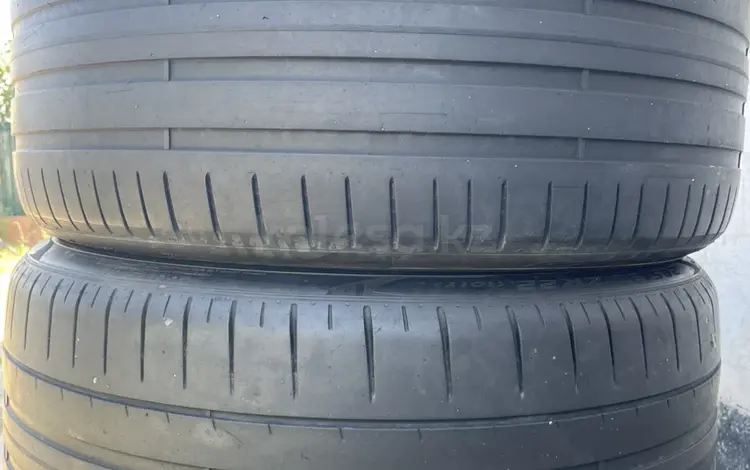 Пара летние шины 285/30/22 285/30R22 Pirelli за 70 000 тг. в Алматы