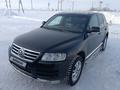 Volkswagen Touareg 2005 годаfor5 000 000 тг. в Макинск – фото 5