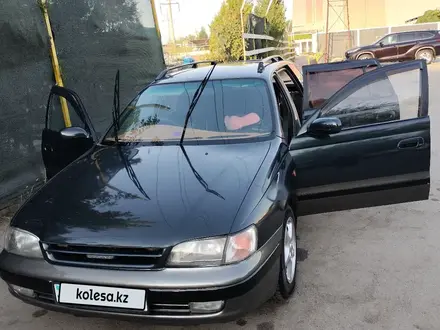 Toyota Caldina 1995 года за 2 400 000 тг. в Алматы – фото 2