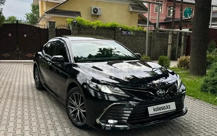 Toyota Camry 2022 годаүшін15 800 000 тг. в Алматы