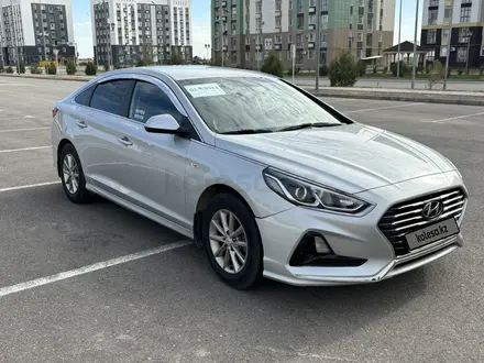 Hyundai Sonata 2017 года за 4 600 000 тг. в Туркестан – фото 2