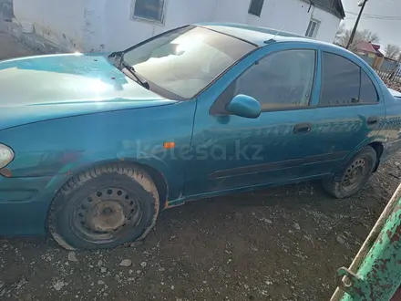 Nissan Almera 2000 года за 600 000 тг. в Караганда – фото 3