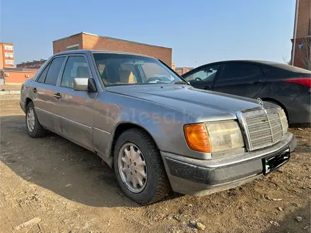 Mercedes-Benz E 230 1991 года за 1 000 000 тг. в Кызылорда