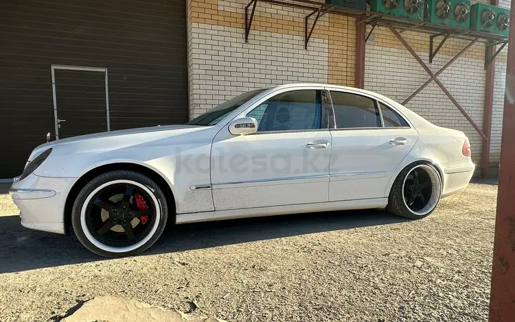 Mercedes-Benz E 320 2003 годаfor5 550 000 тг. в Актобе