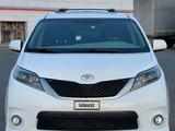 Toyota Sienna 2017 годаүшін10 900 000 тг. в Атырау – фото 5