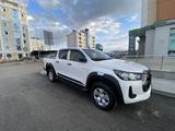 Toyota Hilux 2022 года за 10 000 000 тг. в Астана