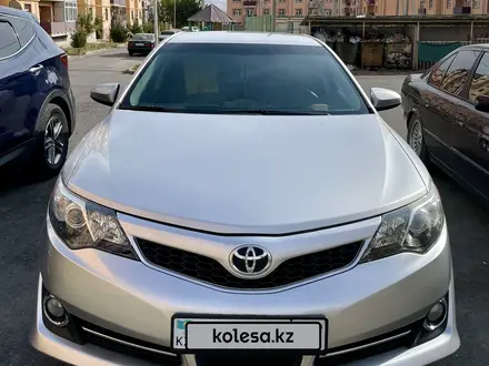 Toyota Camry 2014 года за 9 300 000 тг. в Шымкент