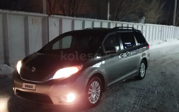 Toyota Sienna 2013 годаfor11 000 000 тг. в Уральск