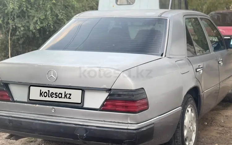 Mercedes-Benz E 300 1991 годаүшін2 000 000 тг. в Алматы