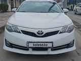 Toyota Camry 2013 года за 9 079 292 тг. в Шымкент