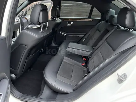 Mercedes-Benz E 200 2015 года за 12 200 000 тг. в Алматы – фото 19