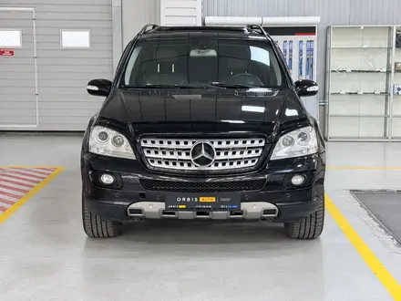 Mercedes-Benz ML 320 2007 года за 5 390 000 тг. в Алматы – фото 2