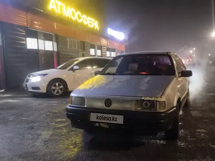 Volkswagen Passat 1991 года за 850 000 тг. в Тараз