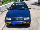 Volkswagen Passat 1994 годаүшін2 100 000 тг. в Темиртау – фото 2