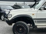 Toyota Land Cruiser 1998 года за 7 300 000 тг. в Актобе – фото 2