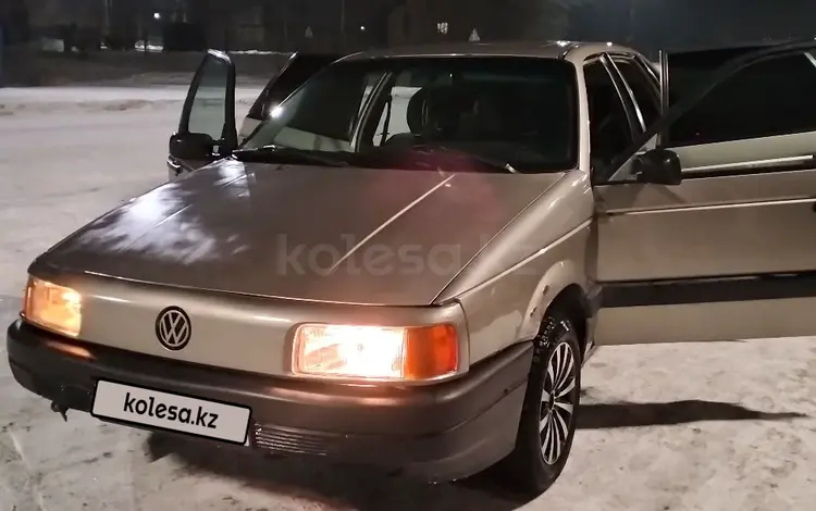 Volkswagen Passat 1992 годаүшін1 500 000 тг. в Аягоз