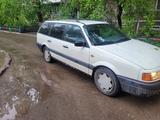 Volkswagen Passat 1993 годаүшін2 000 000 тг. в Темиртау