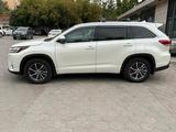 Toyota Highlander 2017 года за 13 400 000 тг. в Караганда – фото 4