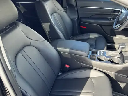 Hyundai Sonata 2024 годаүшін12 500 000 тг. в Астана – фото 21