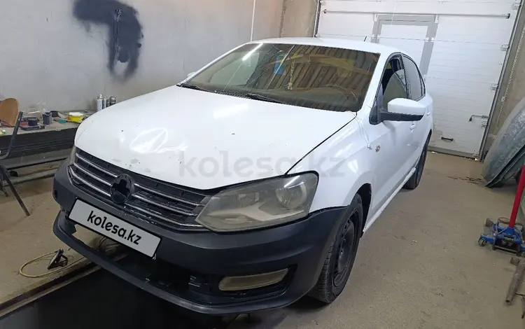 Volkswagen Polo 2015 годаfor2 800 000 тг. в Атырау