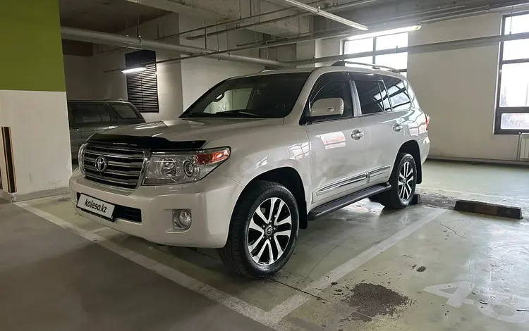 Toyota Land Cruiser 2012 года за 23 000 000 тг. в Астана