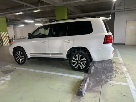 Toyota Land Cruiser 2012 года за 23 000 000 тг. в Астана – фото 2