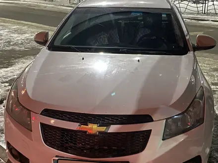 Chevrolet Cruze 2012 года за 4 000 000 тг. в Астана – фото 3