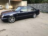 Mercedes-Benz E 240 1998 годаfor3 100 000 тг. в Алматы – фото 4