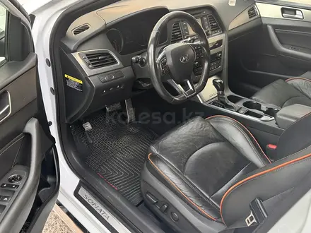 Hyundai Sonata 2014 года за 7 000 000 тг. в Актау – фото 8