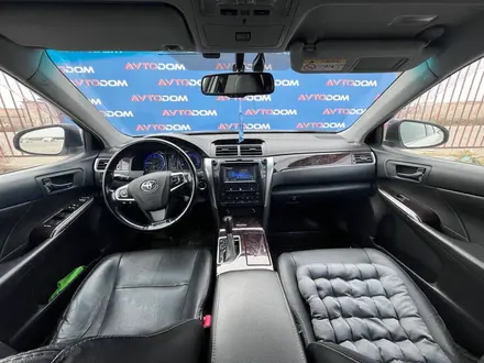 Toyota Camry 2018 года за 13 900 000 тг. в Актау – фото 6