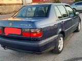 Volkswagen Vento 1995 года за 2 400 000 тг. в Астана – фото 2