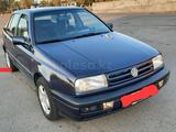 Volkswagen Vento 1995 года за 2 400 000 тг. в Астана – фото 5