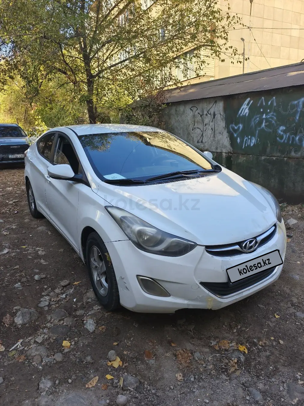 Hyundai Elantra, 2011