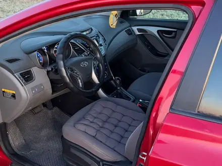 Hyundai Elantra 2014 года за 5 500 000 тг. в Актобе – фото 17