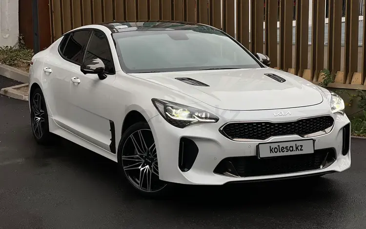 Kia Stinger 2023 года за 17 000 000 тг. в Астана