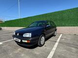 Volkswagen Golf 1994 года за 2 200 000 тг. в Туркестан