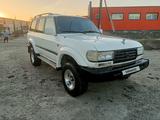 Toyota Land Cruiser 1994 годаүшін3 200 000 тг. в Семей