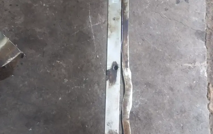 Усилитель бампера на ниссан примера п11 плюс за 25 000 тг. в Алматы