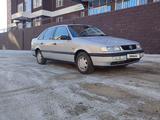 Volkswagen Passat 1995 годаfor2 100 000 тг. в Актобе