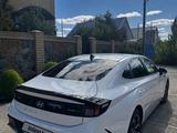 Hyundai Sonata 2024 года за 13 100 000 тг. в Актобе – фото 4