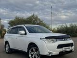 Mitsubishi Outlander 2014 годаүшін8 000 000 тг. в Семей – фото 2