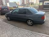 Volkswagen Passat 1995 года за 1 500 000 тг. в Астана – фото 4