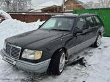 Mercedes-Benz E 280 1995 годаfor1 900 000 тг. в Есик