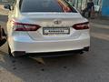 Toyota Camry 2018 годаfor15 000 000 тг. в Алматы – фото 13