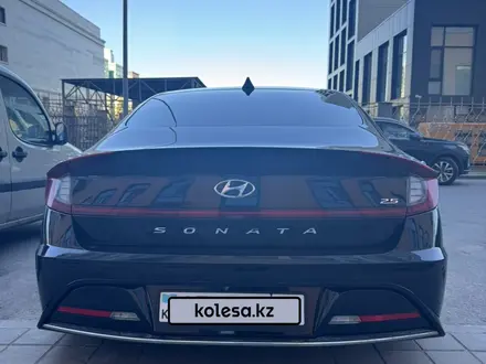 Hyundai Sonata 2022 года за 10 400 000 тг. в Астана – фото 8