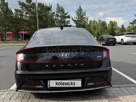 Hyundai Sonata 2022 года за 10 400 000 тг. в Астана – фото 4