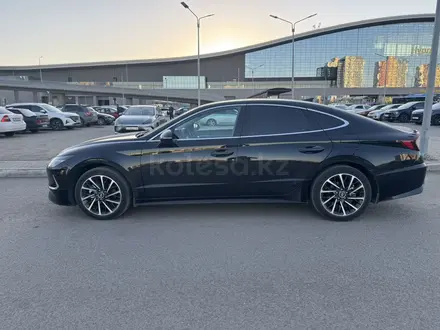 Hyundai Sonata 2022 года за 10 400 000 тг. в Астана – фото 11