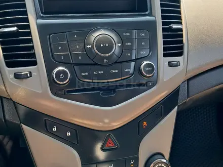 Chevrolet Cruze 2012 года за 3 390 000 тг. в Костанай – фото 15