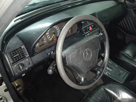 Mercedes-Benz C 280 1996 года за 2 200 000 тг. в Алматы – фото 5